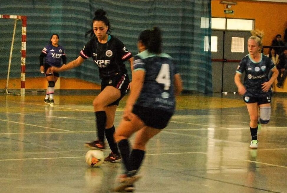 Desde el viernes se juega el Patagónico de Futsal Femenino