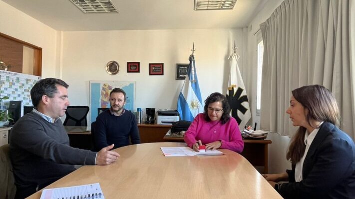UTN Chubut firmó convenio con empresa Novasur