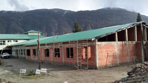 Avanzan en la refacción y ampliación del Hospital de Lago Puelo