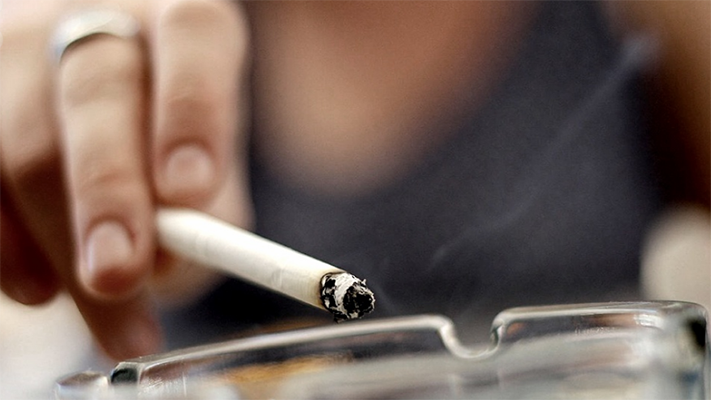 Solo el 4% de los fumadores dejó de fumar sin apoyo