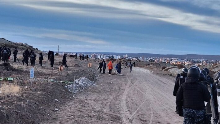 Detuvieron a cinco personas por la usurpación de terrenos en Puerto Madryn