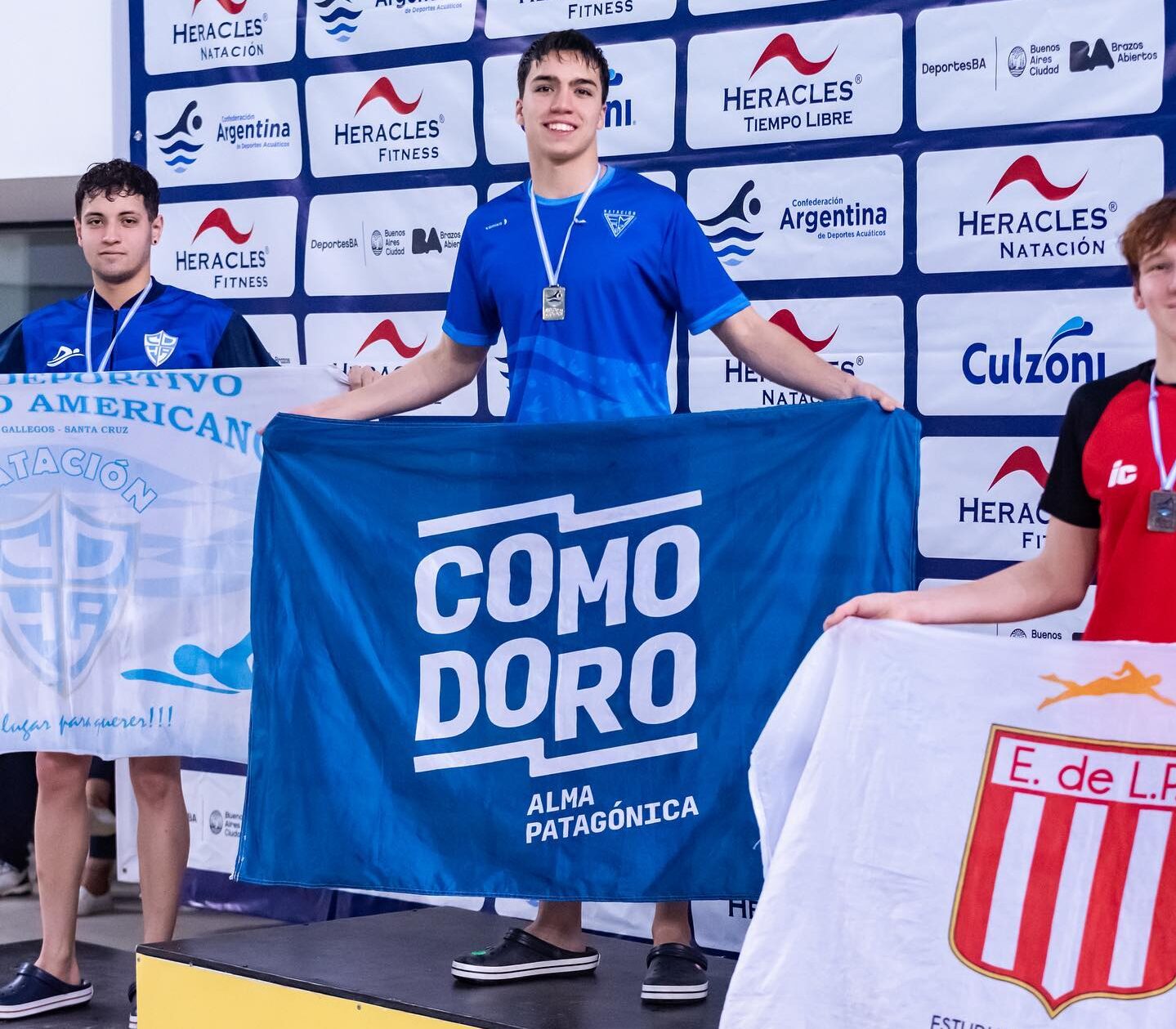 Mateo Luna Assef y Bautista Soria brillaron en el Campeonato Argentino de natación