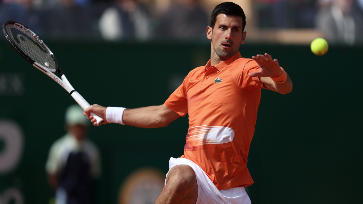 Djokovic se metió en cuartos de final y alcanzó un récord en el tenis