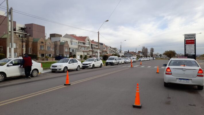 Ya rige la nueva tarifa en los taxis de Madryn