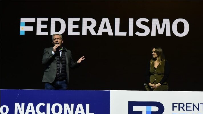 Alejandro Sandilo, Arcioni, FRENTE RENOVADOR, Sergio Massa, Vanesa Abril
