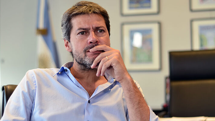 Etiquetas: dólar, Matías Lammens, previaje, Sergio Massa, temporada, turismo