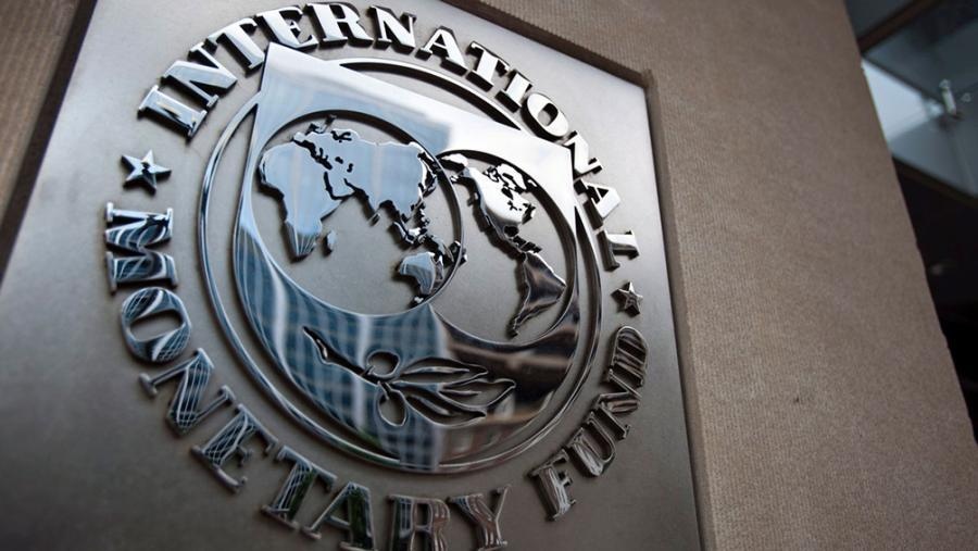 El FMI pronostica recesión en la Argentina este año y recuperación el próximo