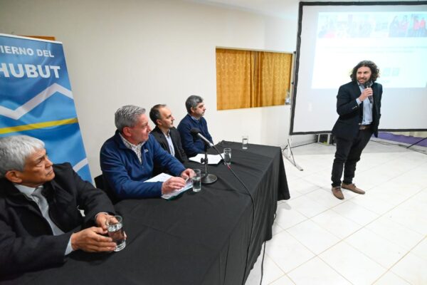 Arcioni, biomasa, chubut, El Maitén, energía
