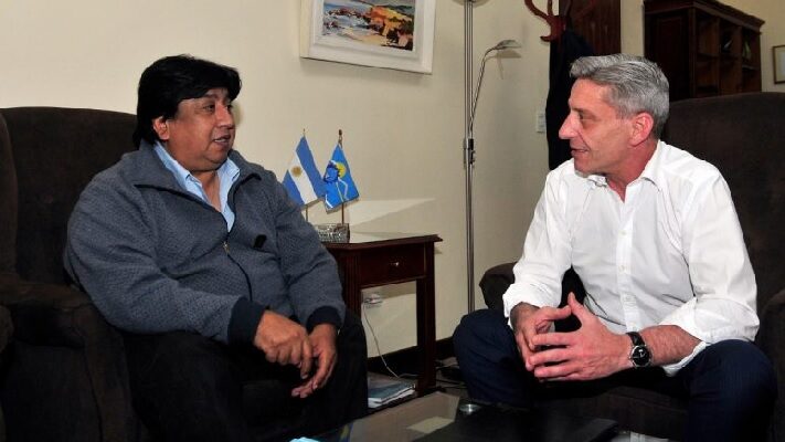 Calpanchay recibió la «inesperada» visita de Arcioni en José de San Martín