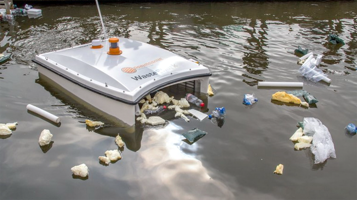 Diseñan un robot flotante que absorbe residuos plásticos