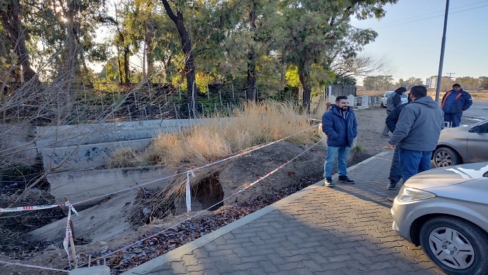 Trelew: Tras los desmoronamientos en el canal de riego, comienzan las obras