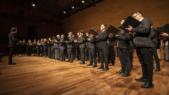 Aniversario, Concejo, coro, Cultura, Madryn, Velada de Gala