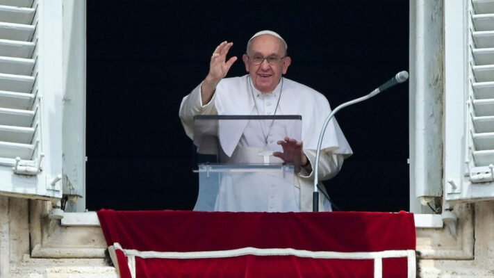 Francisco sumará tres cardenales argentinos a la estructura del Vaticano