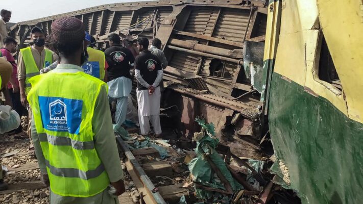 Etiquetas: accidente ferroviario, Pakistán, trenes