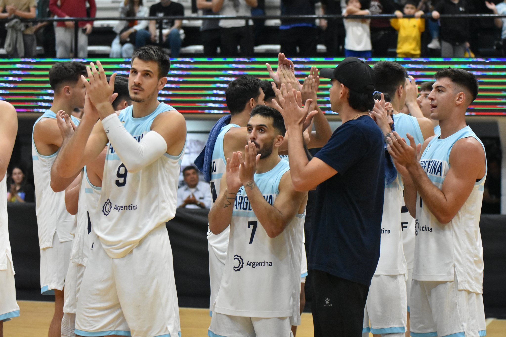 Argentina se quedó con el amistoso ante Uruguay