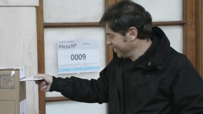 AXEL KICILLOF, elecciones 2023, La Plata, voto