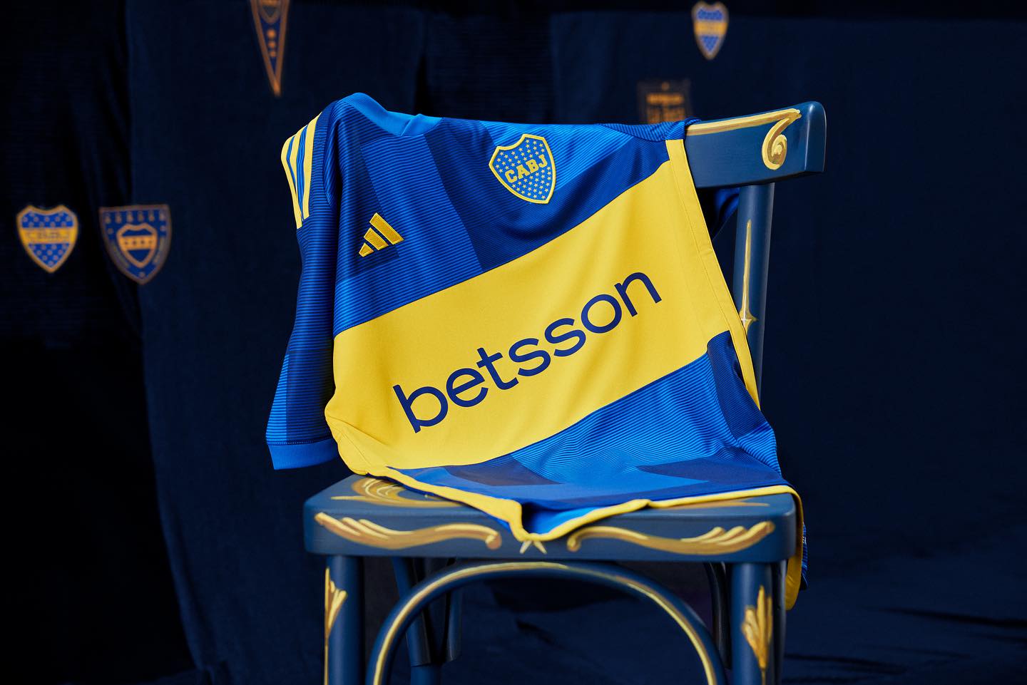 Boca presentó su nueva camiseta inspirada en el barrio de La Boca