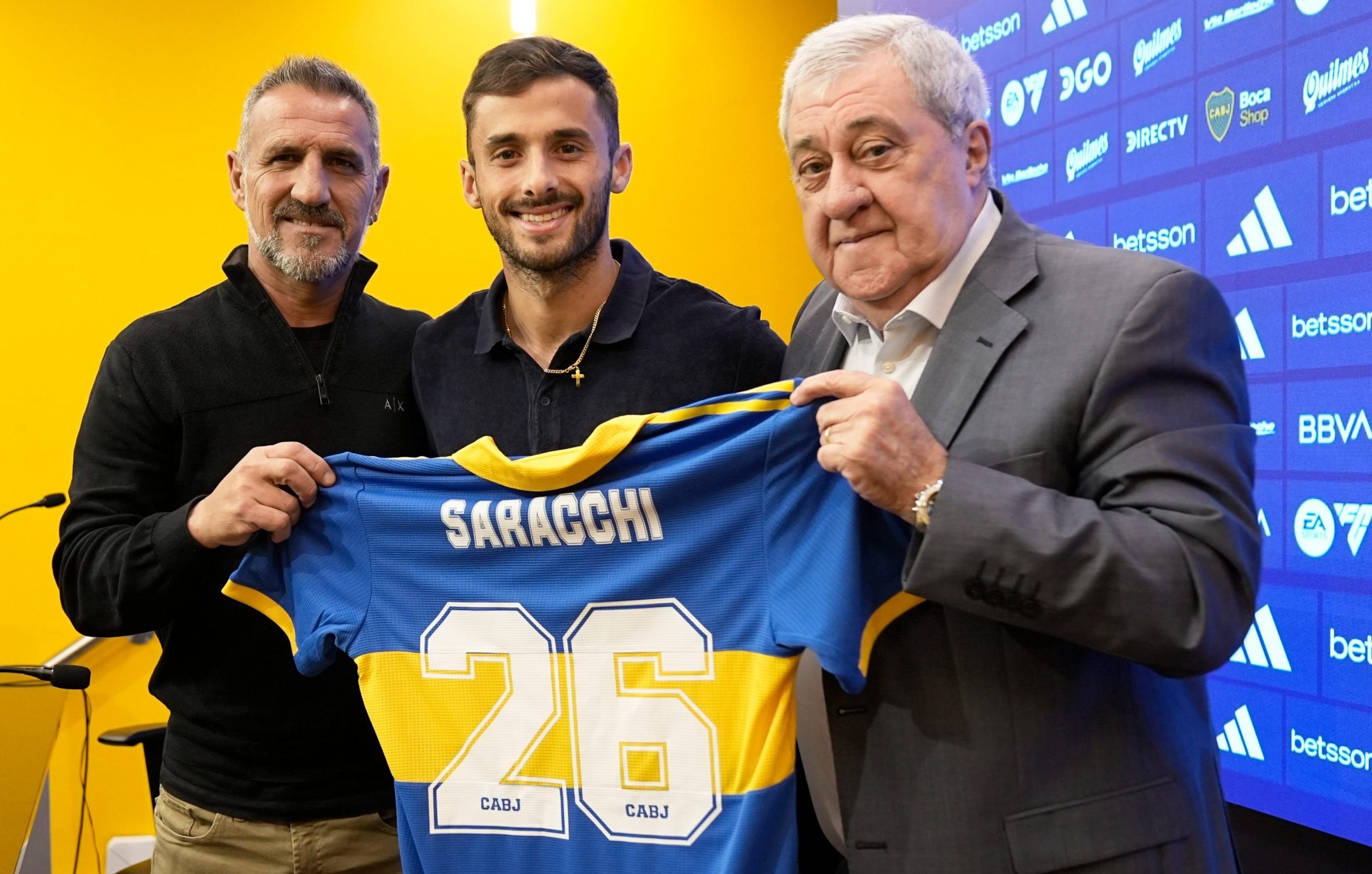 Saracchi fue presentado como nuevo refuerzo de Boca