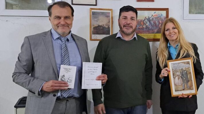 Cónsul de Francia visitó la Asociación Cultural Sanmartiniana de Madryn