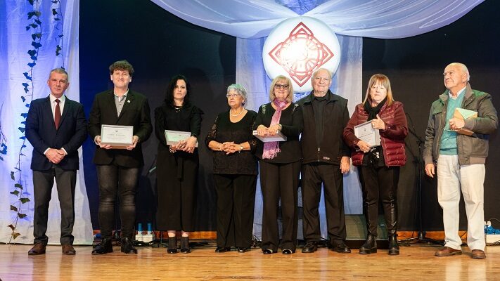 Etiquetas: Aniversario de Gaiman, Noche de Gaiman