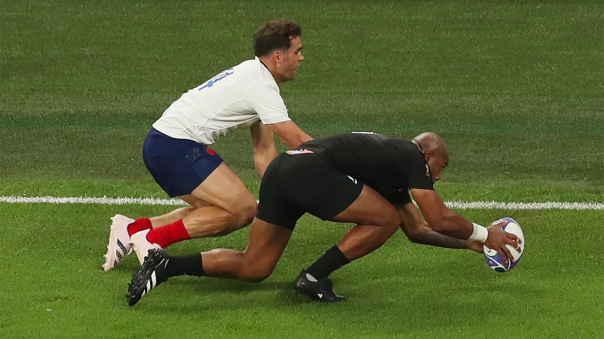 Francia le ganó 27-13 a los All Blacks en el arranque del Mundial