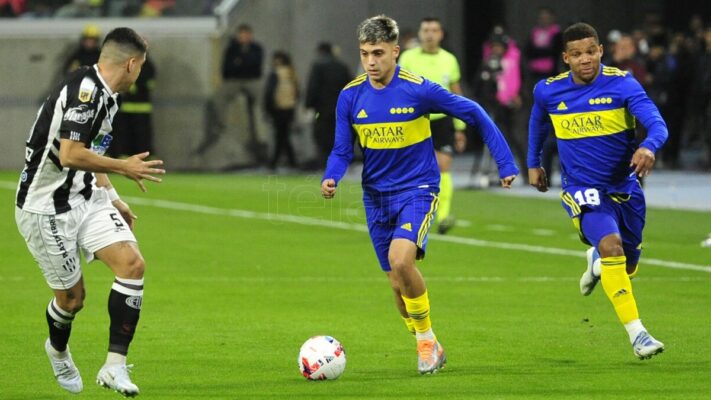 Boca va por su primera victoria en la Liga Profesional, visitando a Central Córdoba