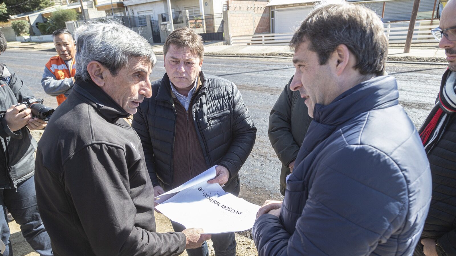 Millonaria inversión en obras de pavimentación en Comodoro Rivadavia