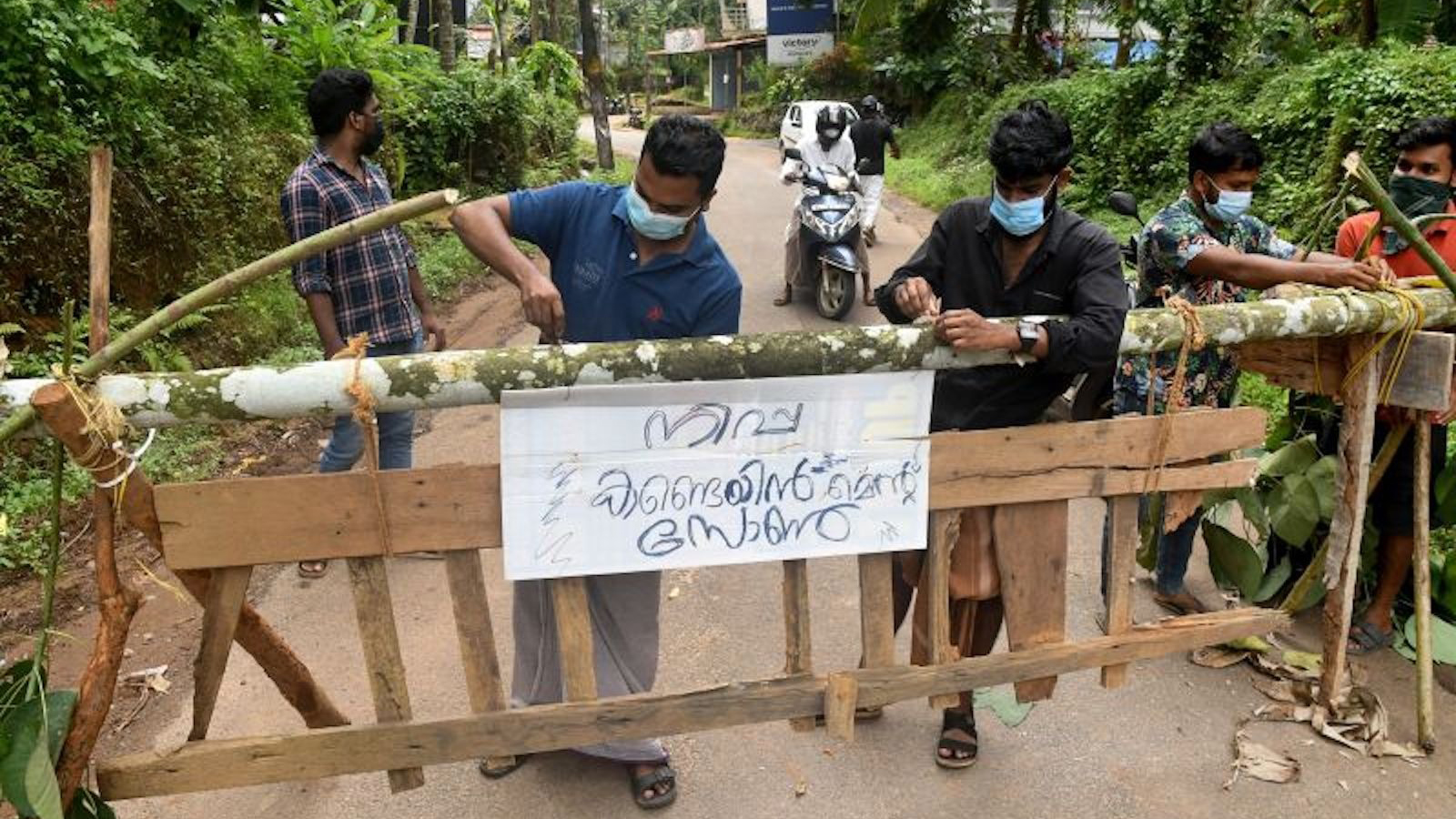 India cierra escuelas para contener un brote mortal del virus Nipah en Kerala