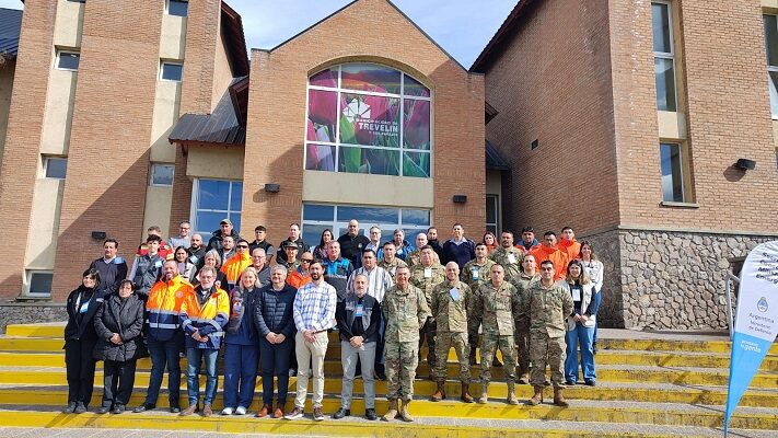 Comenzaron los ejercicios militares en el Centro Cívico de Trevelin
