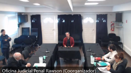 Murphy se excusó por romper el vidrio del Ministerio de Economía