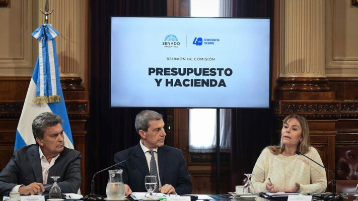 DEVOLUCIÓN DEL IVA, IVA, Politica