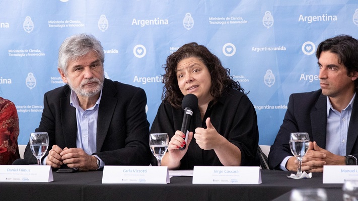 Vizzotti y Filmus anunciaron que se aprobó la vacuna argentina contra COVID-19