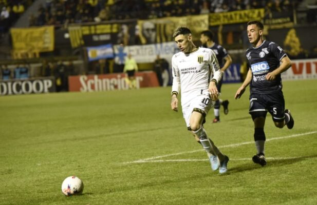 Independiente Rivadavia y Almirante Brown juegan hoy por el primer ascenso a la Liga Profesional