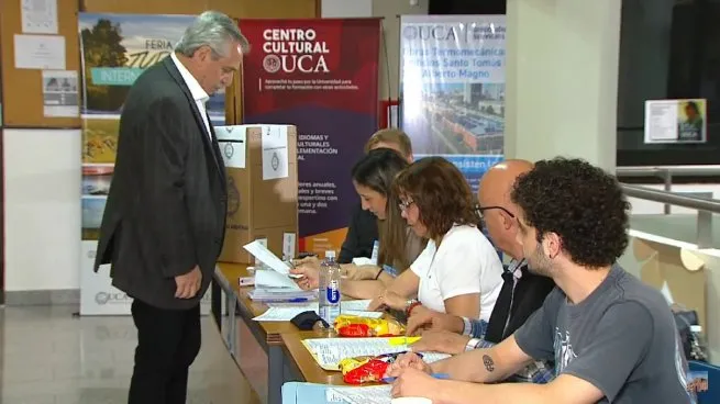 Votó Alberto Fernández