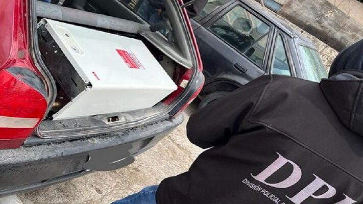 La policía detuvo a un instalador de calderas