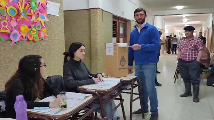 Etiquetas: elecciones 2023, hector cano ingram, Trevelin