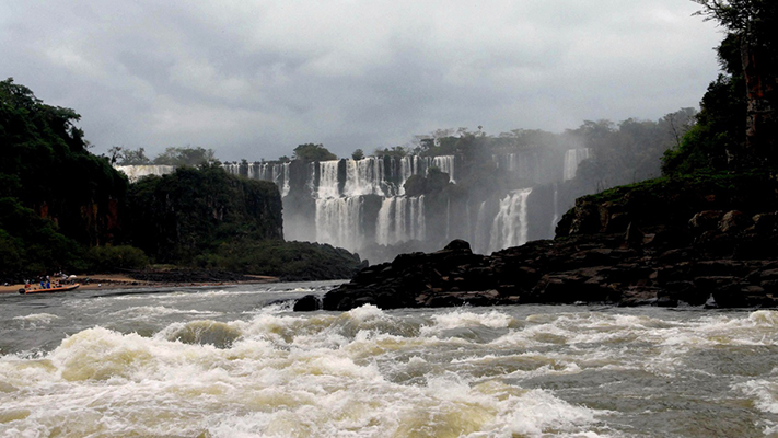 Iguazú apuesta al turismo LGBT