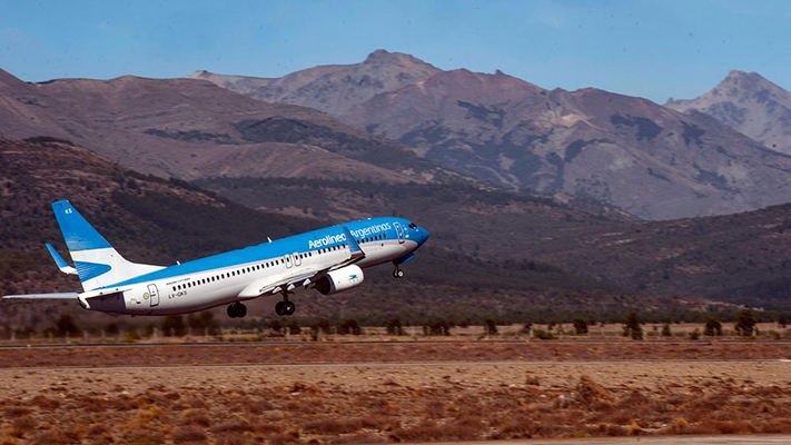 Aerolíneas suma una nueva ruta entre Montevideo y Bariloche