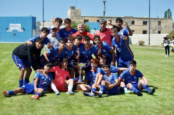 Etiquetas: CAI, futbol, JJ Moreno, Torneo Regional Sub15