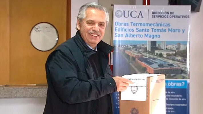 Votó Alberto Fernández