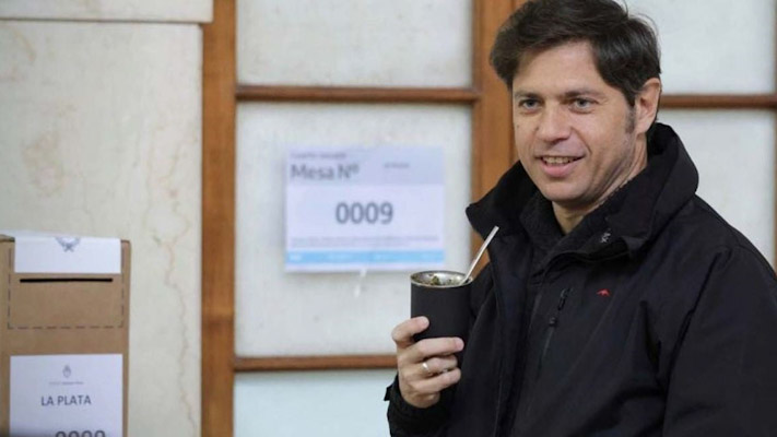 Votó Axel Kicillof en La Plata