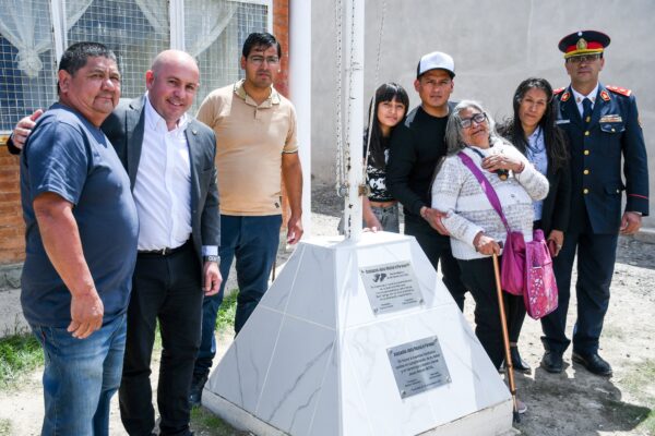 Etiquetas: Barrio Porvenir, Madryn, Sastre
