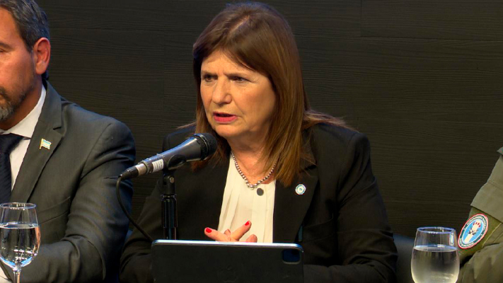 Bullrich le pidió a la CGT un acto pacífico y sin cortes de calles