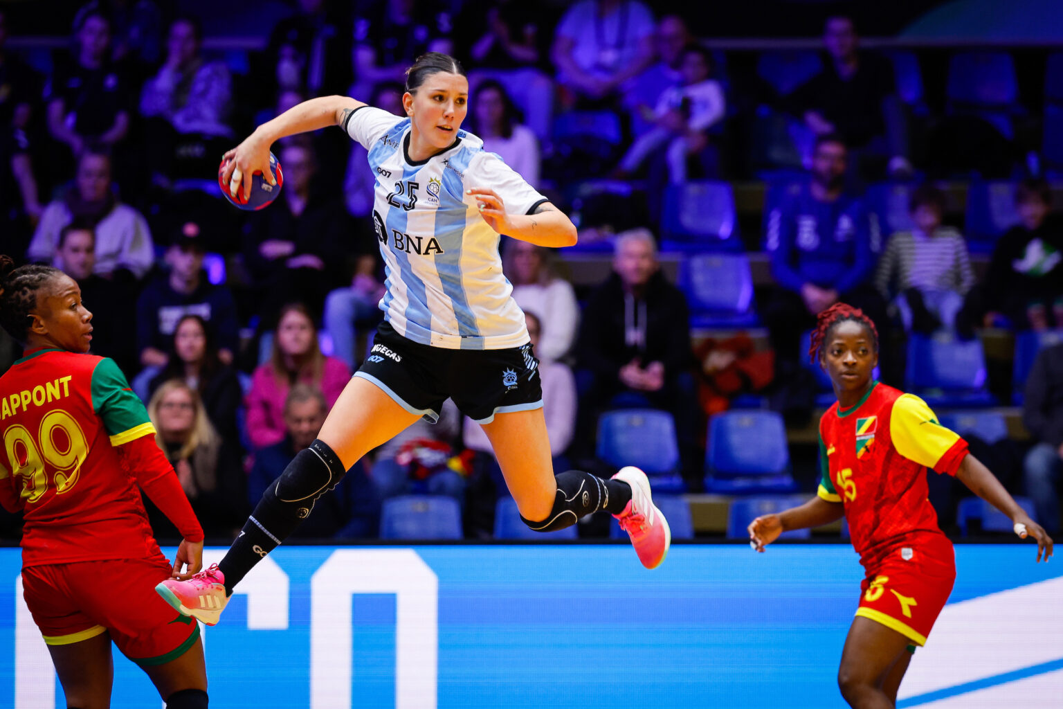 La Selección Argentina Femenina de Handball y una chance para llegar a París 2024