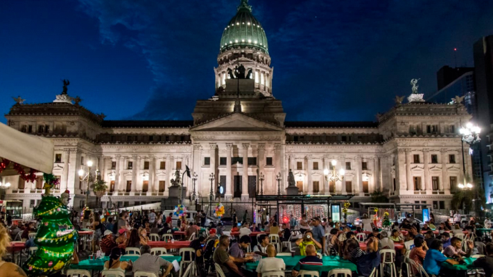 Organizaciones sociales harán una cena de Nochebuena frente al Congreso