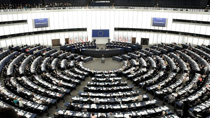 La Unión Europea acordó una reforma migratoria más estricta y de solidaridad obligatoria