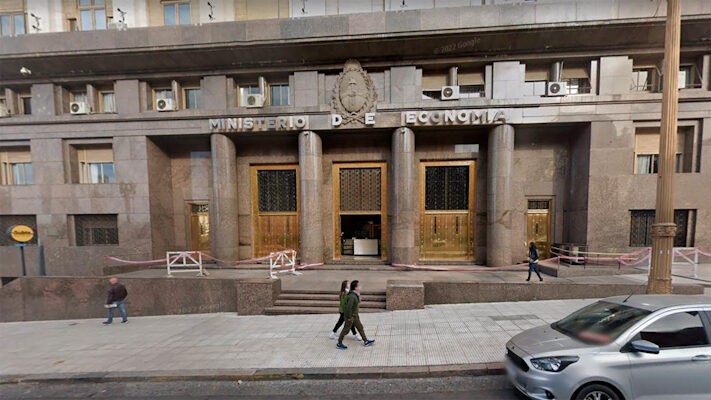 financiamiento, inflación, LETRAS DEL TESORO, Luis Caputo