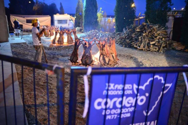 2024, FIESTA DEL CORDERO, Sastre, verano