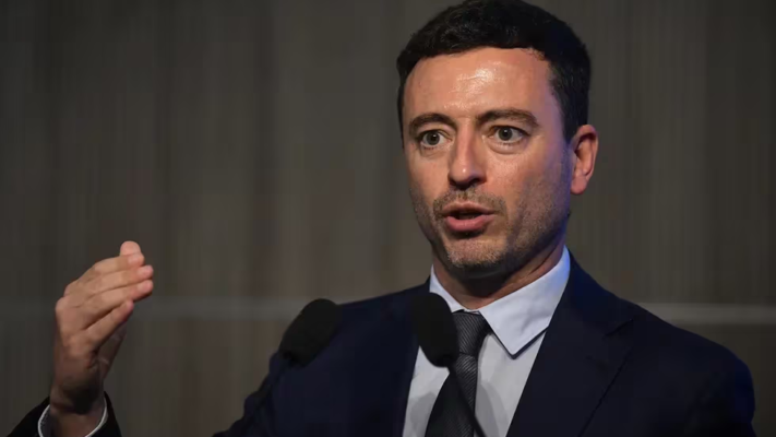 Etiquetas: casta, diputados, lla, Luis Caputo, rodrigo de loredo