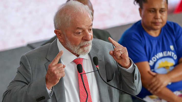 Lula lanzó un plan para los sin techo, población que creció 10 veces en la última década